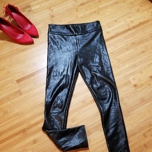 FaixLeather pants.